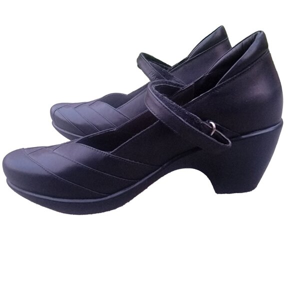 Naot Mary Jane Black Smooth Leather Pump Layered Vamp Adjustable Strap 38 - Picture 5 of 9